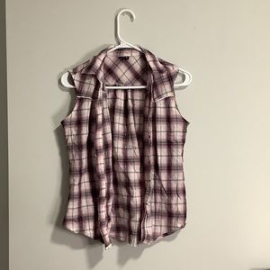 Sleeveless flannel